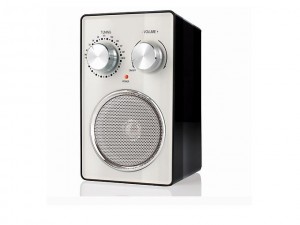 MAXX-WORLD Design-Radio für 12,99 Euro als Q des Tages im Quelle Shop